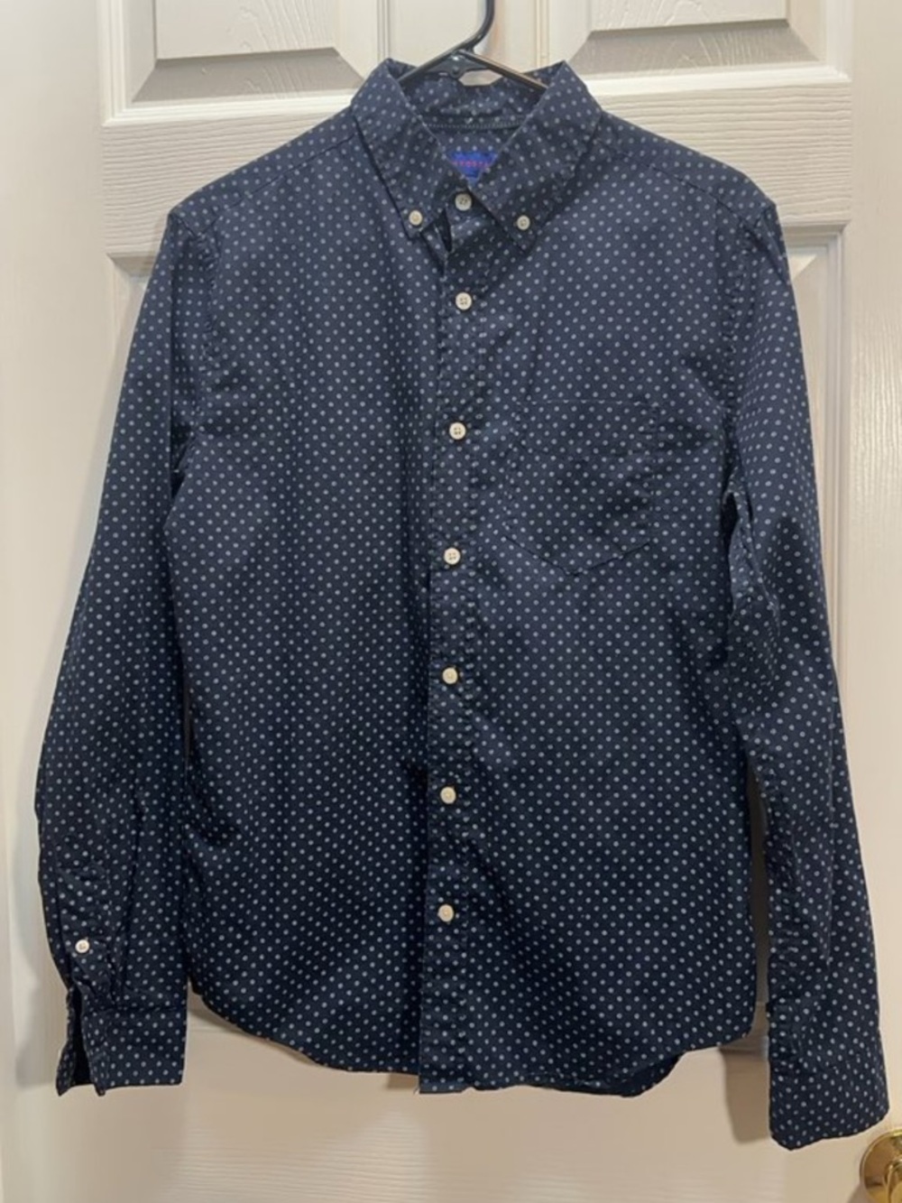 Aeropostale Navy Button-Down Shirt with White Dot Print